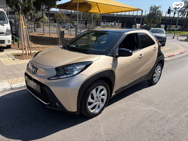 מודעת רכב טויוטה אייגו X