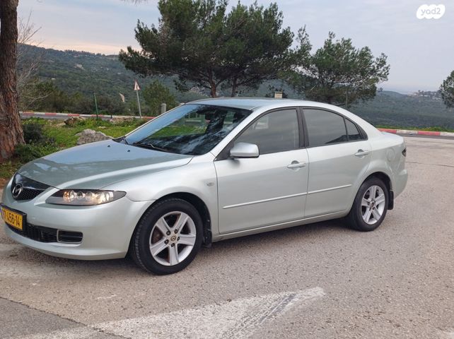 מודעת רכב מאזדה 6