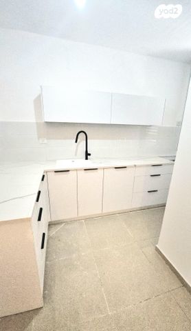 דרך זאב ז'בוטינסקי 30