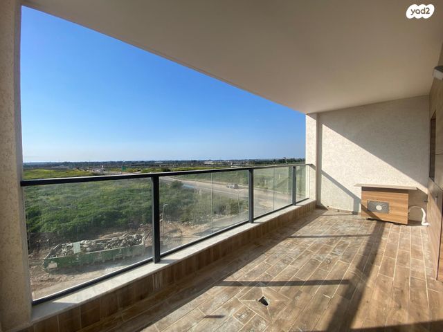 שדרות אילות 1