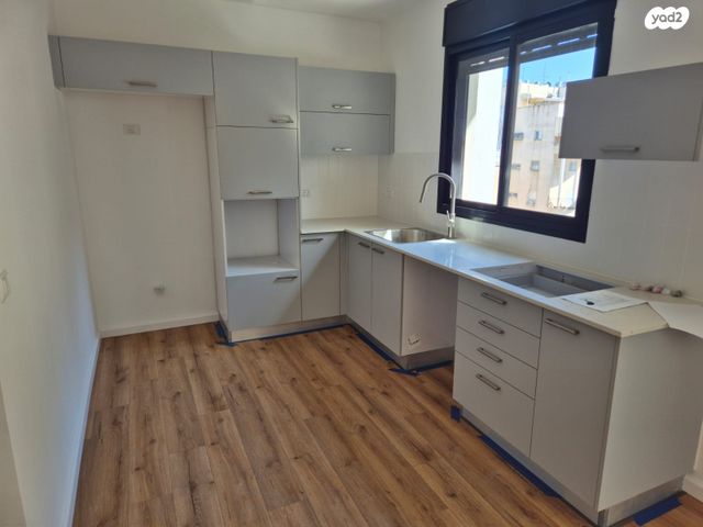 הרב קטרוני 12