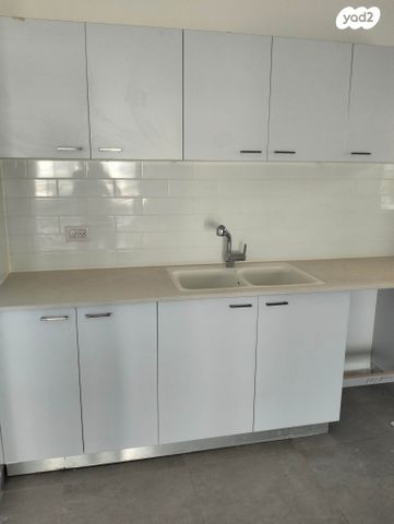 נחל גוברין 13