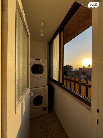 טיילת נווה 37