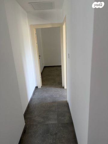 טשרניחובסקי 5