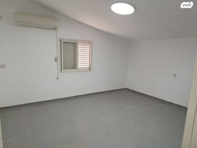 אבא הלל סילבר 8