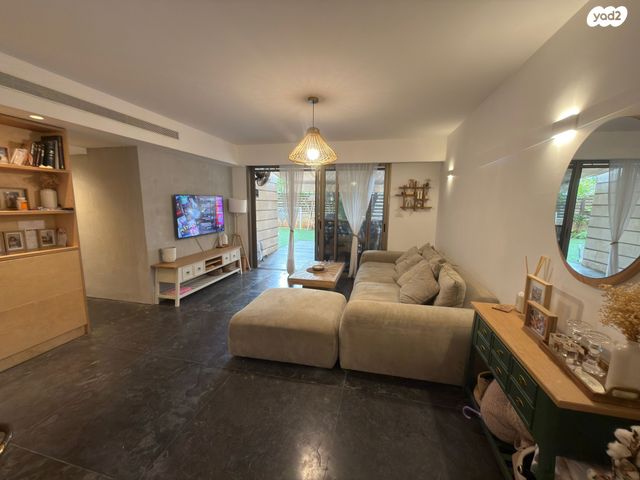 חנה רובינא 1