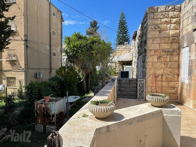 דירת גן למכירה בירושלים (תיווך) — 4