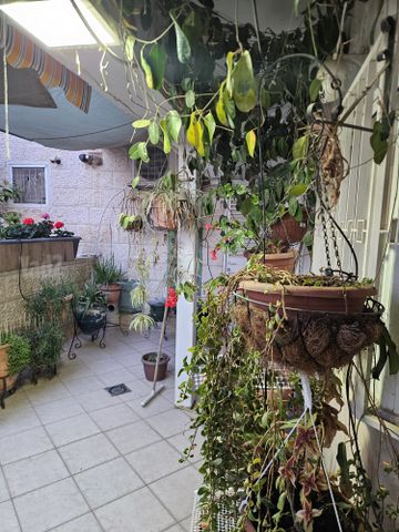 דירה למכירה בירושלים (תיווך) — 3