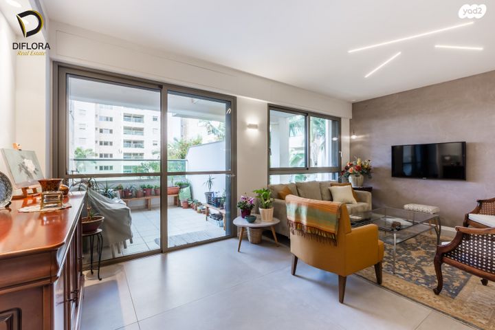 עמיחי פאגלין 