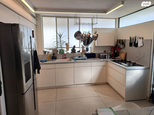 גני צהלה, רמות צהלה