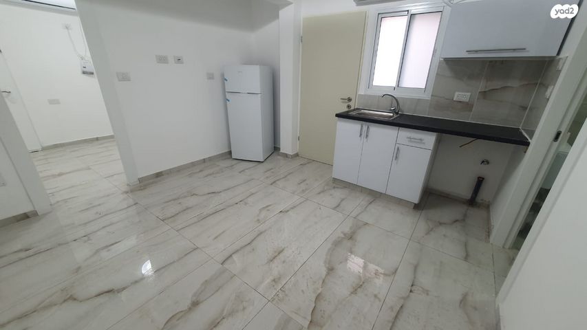 יהודה המכבי 30