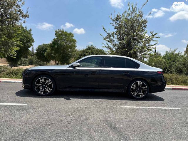 מודעת רכב ב מ וו סדרה 7