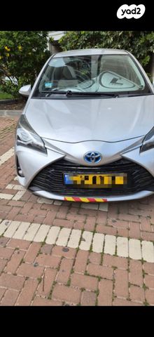 מודעת רכב טויוטה יאריס