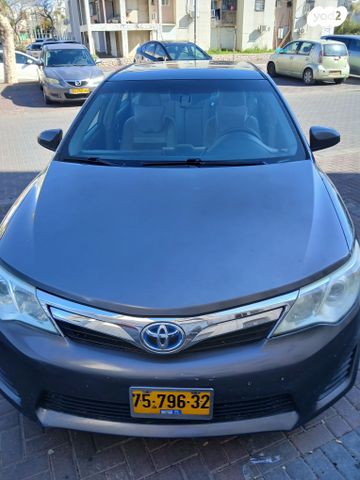 מודעת רכב טויוטה קאמרי