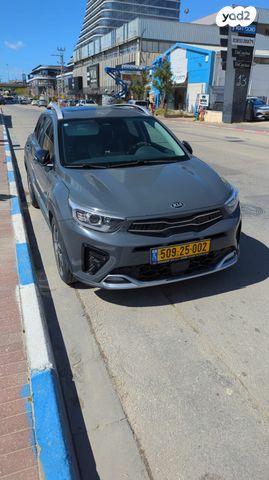 מודעת רכב קיה סטוניק