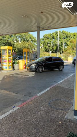 מודעת רכב פיאט פונטו