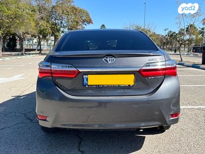 מודעת רכב טויוטה קורולה