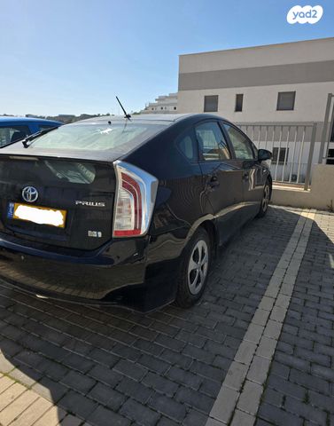 מודעת רכב טויוטה פריוס