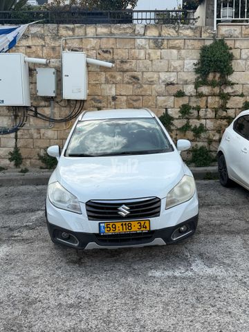 מודעת רכב סוזוקי קרוסאובר