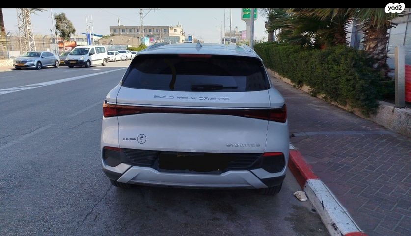 מודעת רכב בי.ווי.די אטו 3