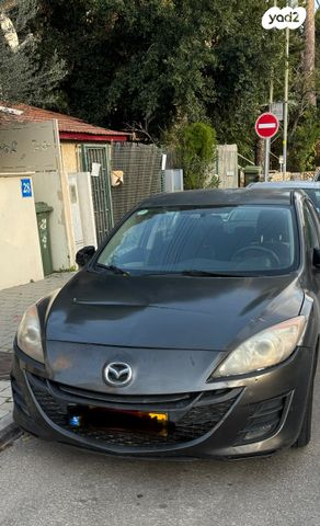 מודעת רכב מאזדה 3