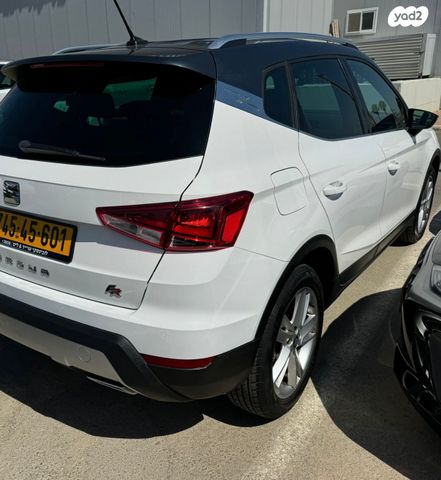 מודעת רכב סיאט ארונה