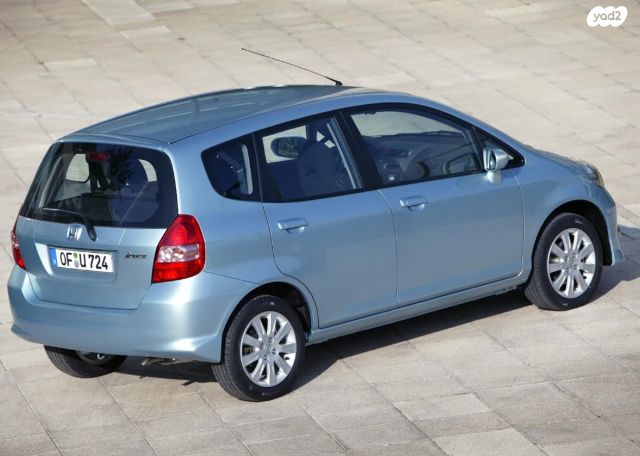 מודעת רכב הונדה ג'אז