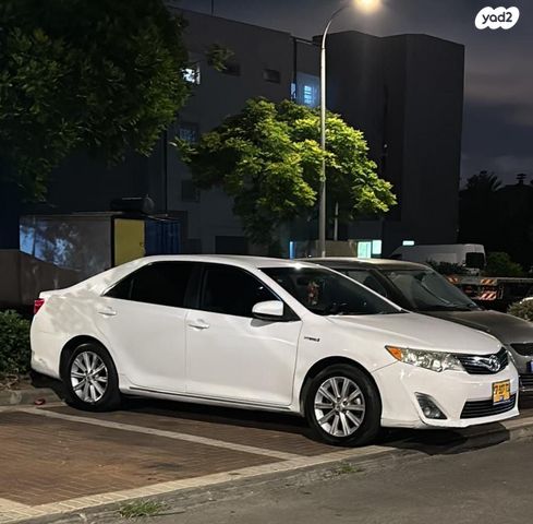 מודעת רכב טויוטה קאמרי