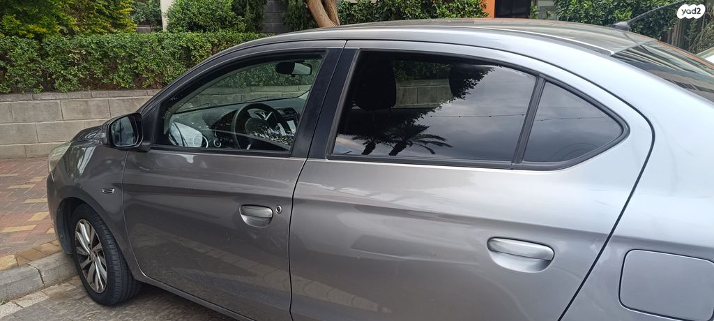 מודעת רכב מיצובישי אטראז'