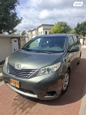 מודעת רכב טויוטה סיינה