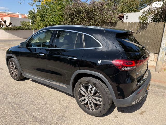 מודעת רכב מרצדס-בנץ EQA