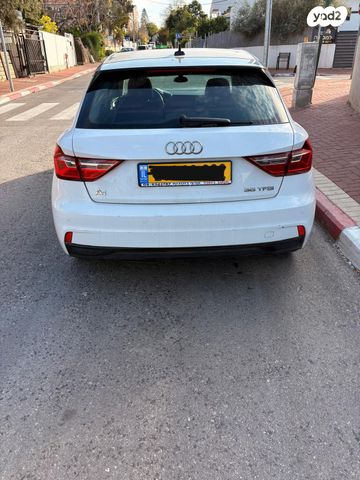 מודעת רכב אאודי A1