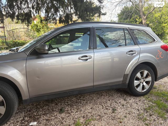 מודעת רכב סובארו אאוטבק