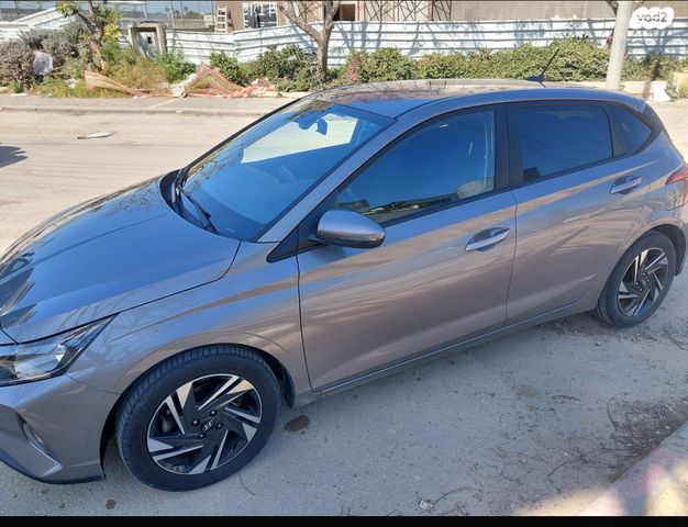 מודעת רכב יונדאי i20