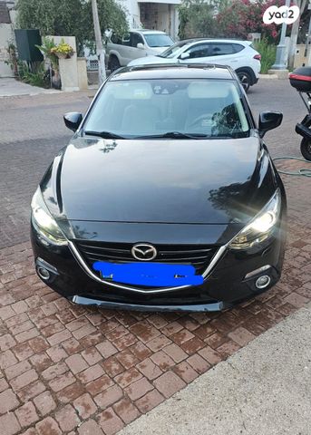 מודעת רכב מאזדה 3