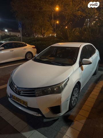 מודעת רכב טויוטה קורולה