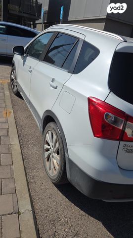 מודעת רכב סוזוקי קרוסאובר