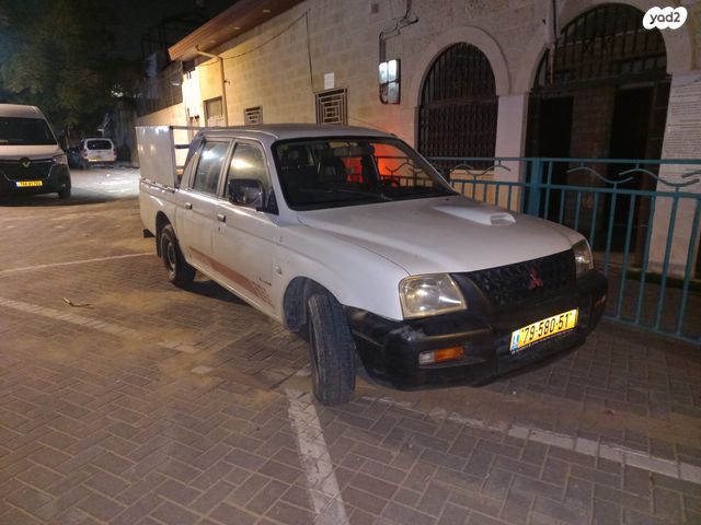 מודעת רכב מיצובישי טרייטון / L200