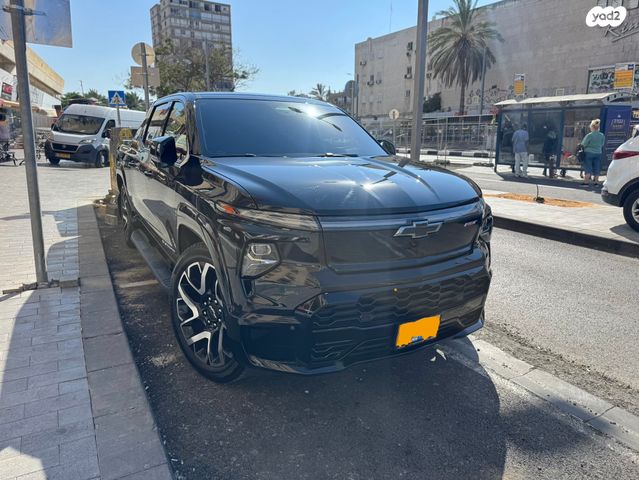 מודעת רכב שברולט סילברדו EV