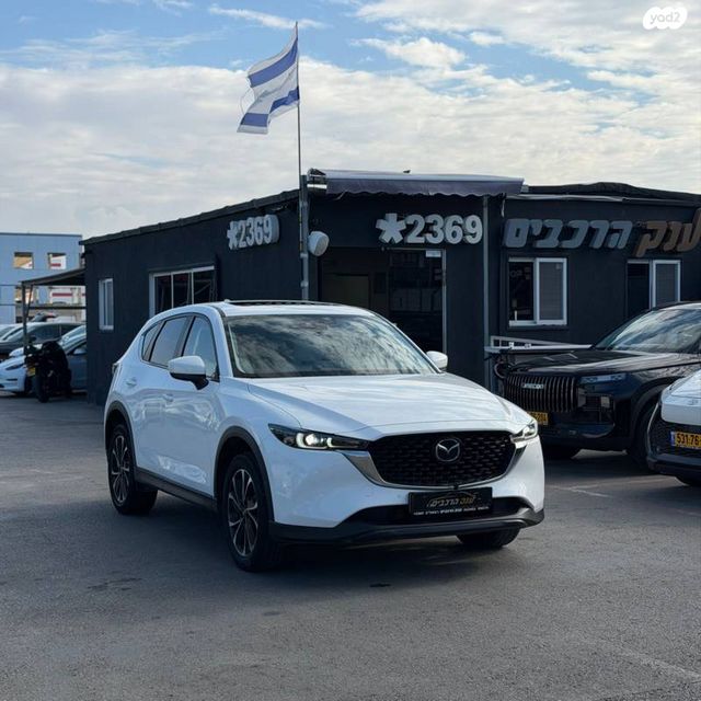 מודעת רכב מאזדה CX-5