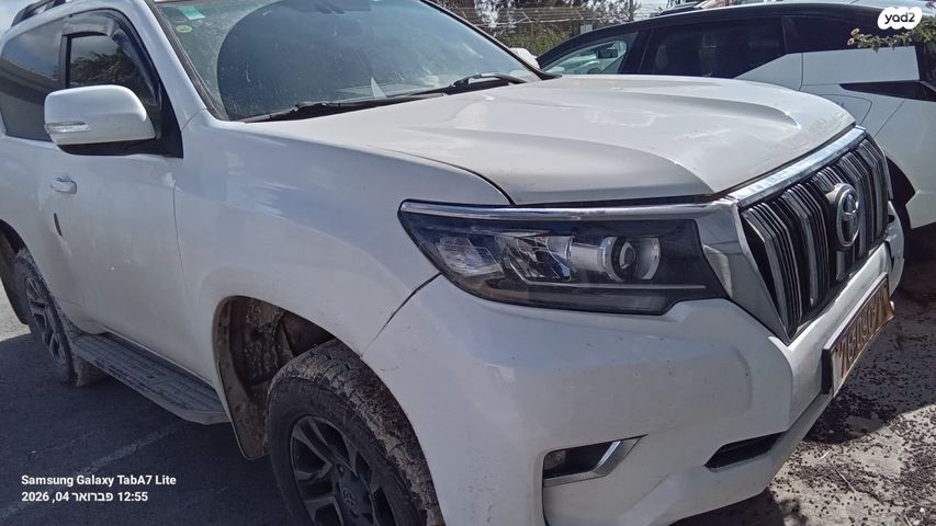 מודעת רכב טויוטה לנד קרוזר