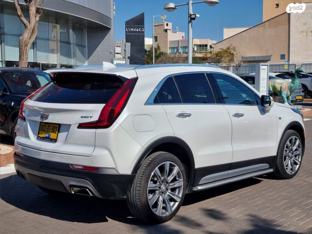 מודעת רכב קאדילק XT4 1