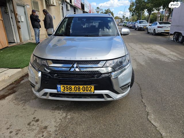 מודעת רכב מיצובישי אאוטלנדר