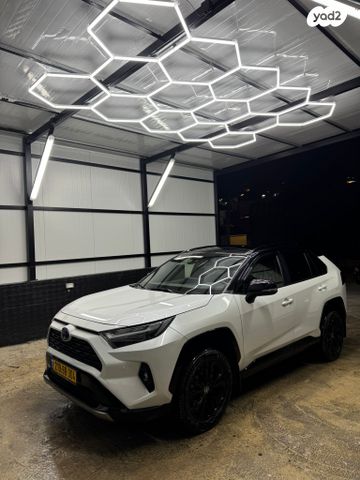 מודעת רכב טויוטה RAV4