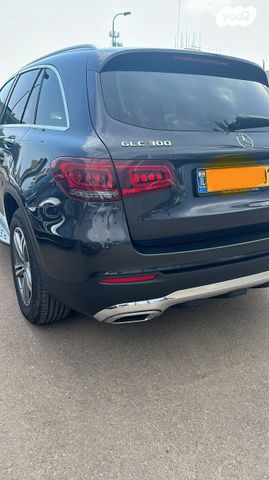 מודעת רכב מרצדס-בנץ GLC קופה 