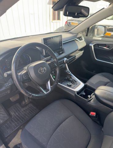 מודעת רכב טויוטה RAV4 1