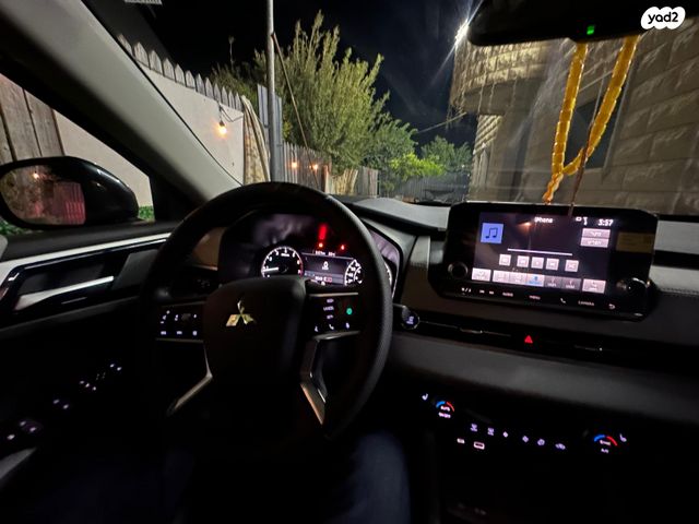 מודעת רכב מיצובישי אאוטלנדר