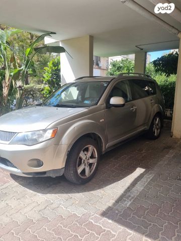מודעת רכב מיצובישי אאוטלנדר