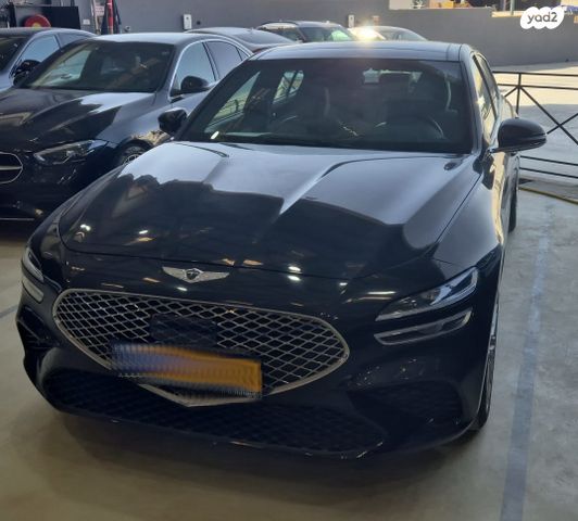 מודעת רכב ג'נסיס G70