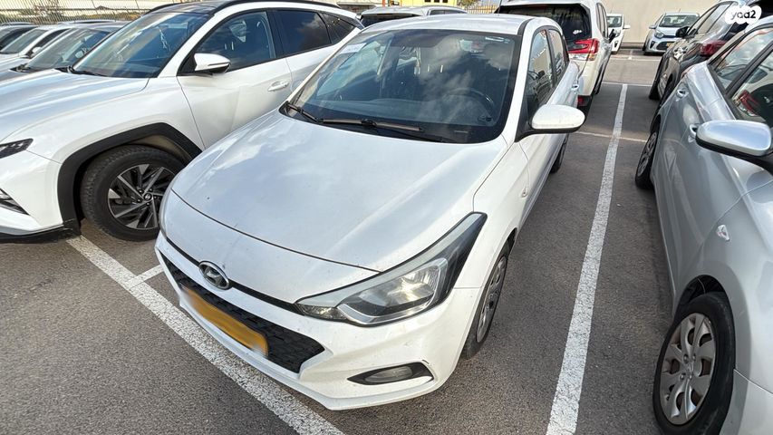 מודעת רכב יונדאי i20